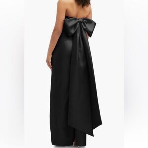 Alfred Sung Strapless Bow Back Stain Column Gown Size 4 color: black